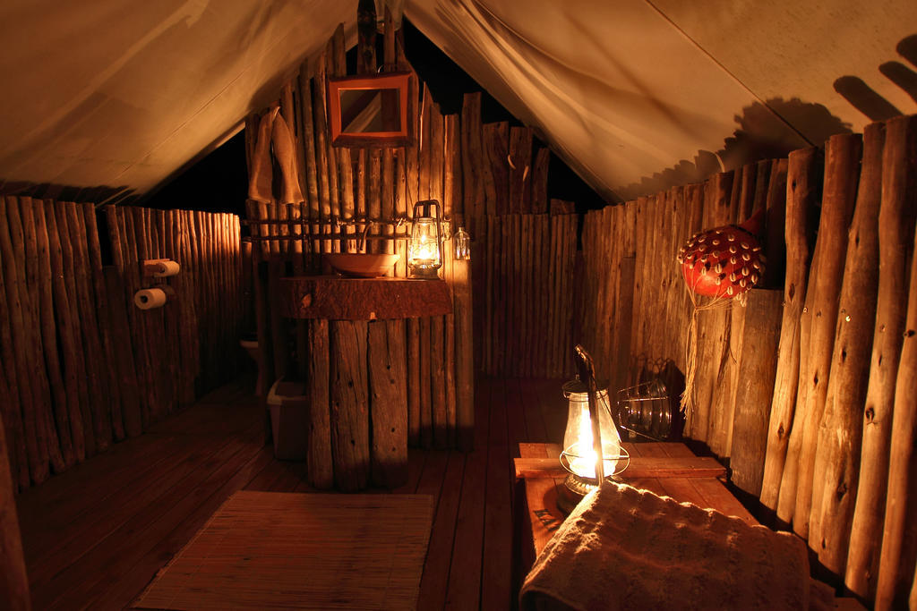 Quatermain'S 1920'S Safari Camp - Amakhala Game Reserve Exterior photo